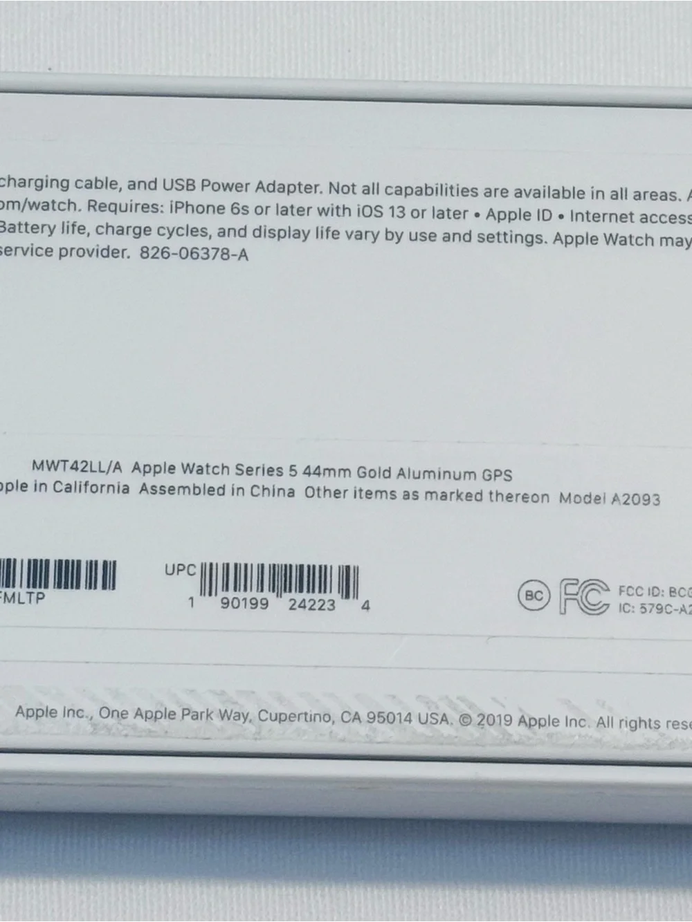 Apple Watch Series 5 Gold Aluminum Case and band (44mm)